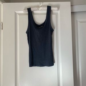 Universal thread basic navy tank